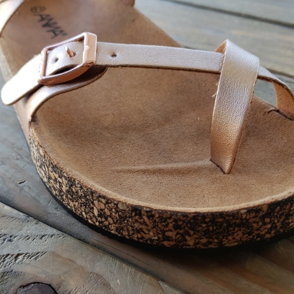 Rosegold criss cross cork Sandal Host pick - Picture 6 of 9